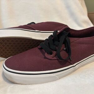 Vans Men's Low-Top Canvas Sneakers - Maroon with Black Laces